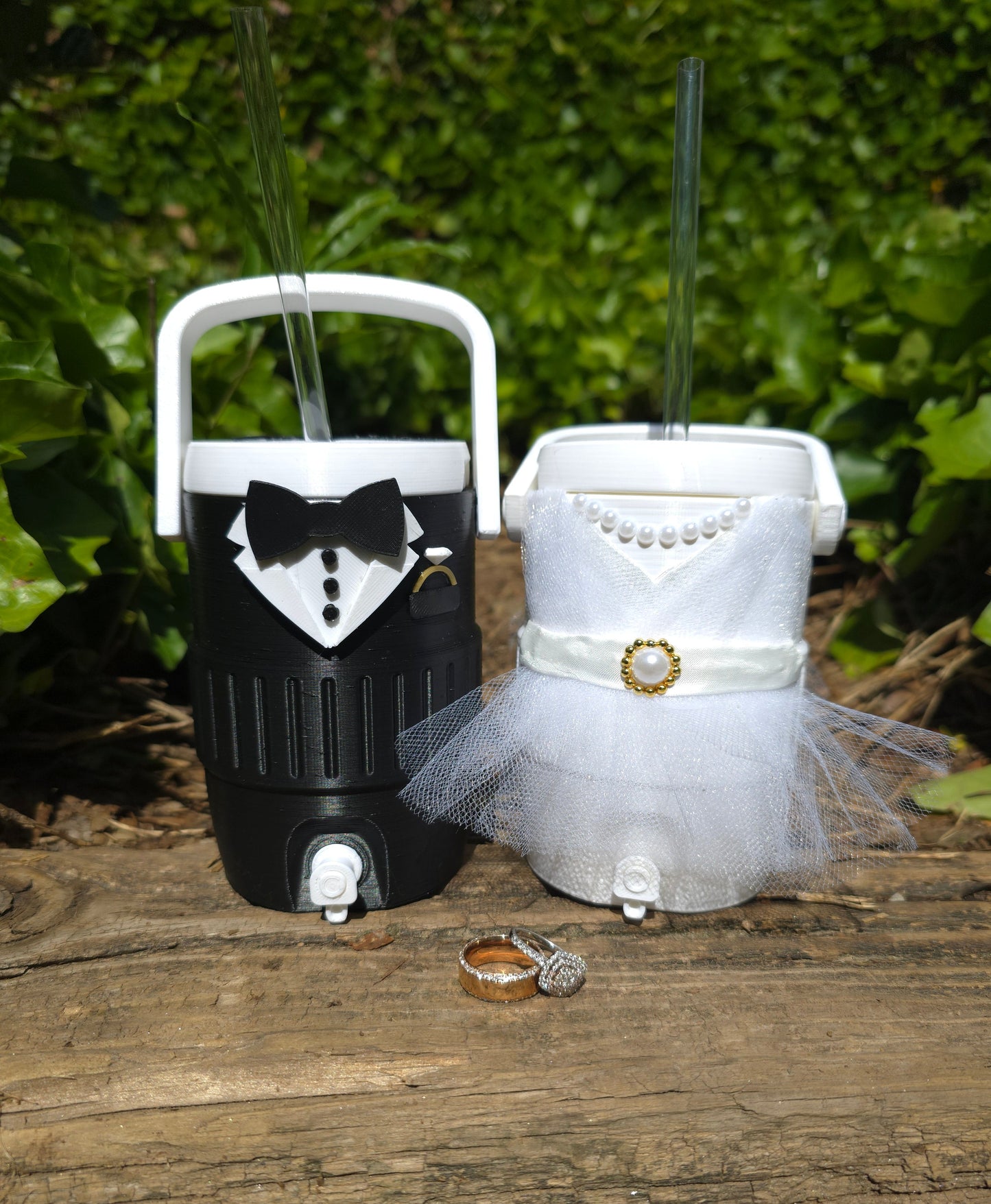 Bride & Groom 12oz Can Koozie Set | Wedding Drink Holder | Bridal Shower Can Cooler | Reusable Wedding Beverage Sleeve | Decorative Novelty Drink Holders | Event Accessories